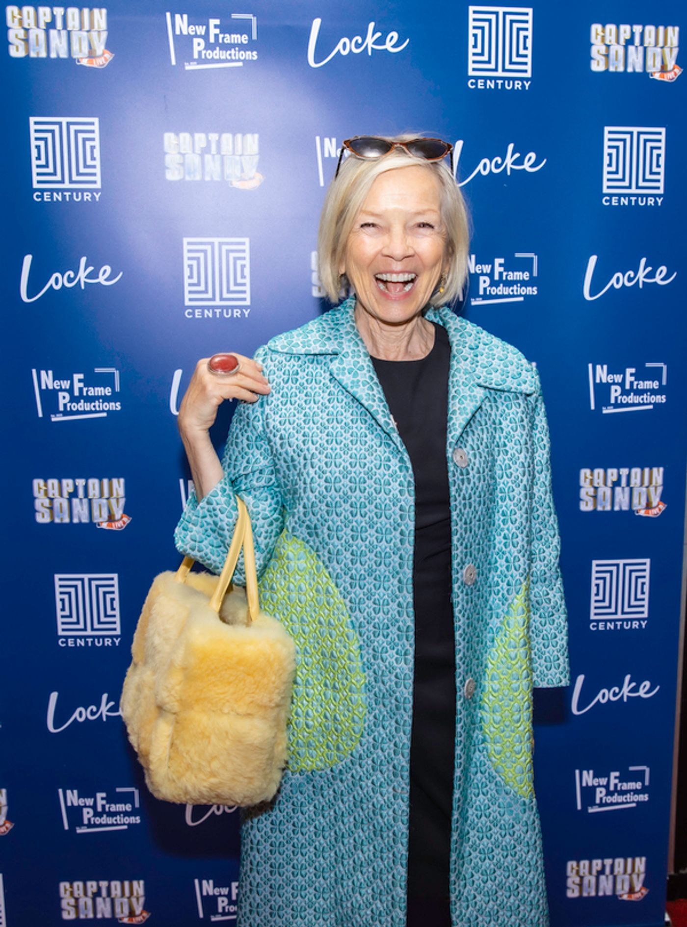 Photos: First Look at the World Premiere of CAPTAIN SANDY LIVE!  Image