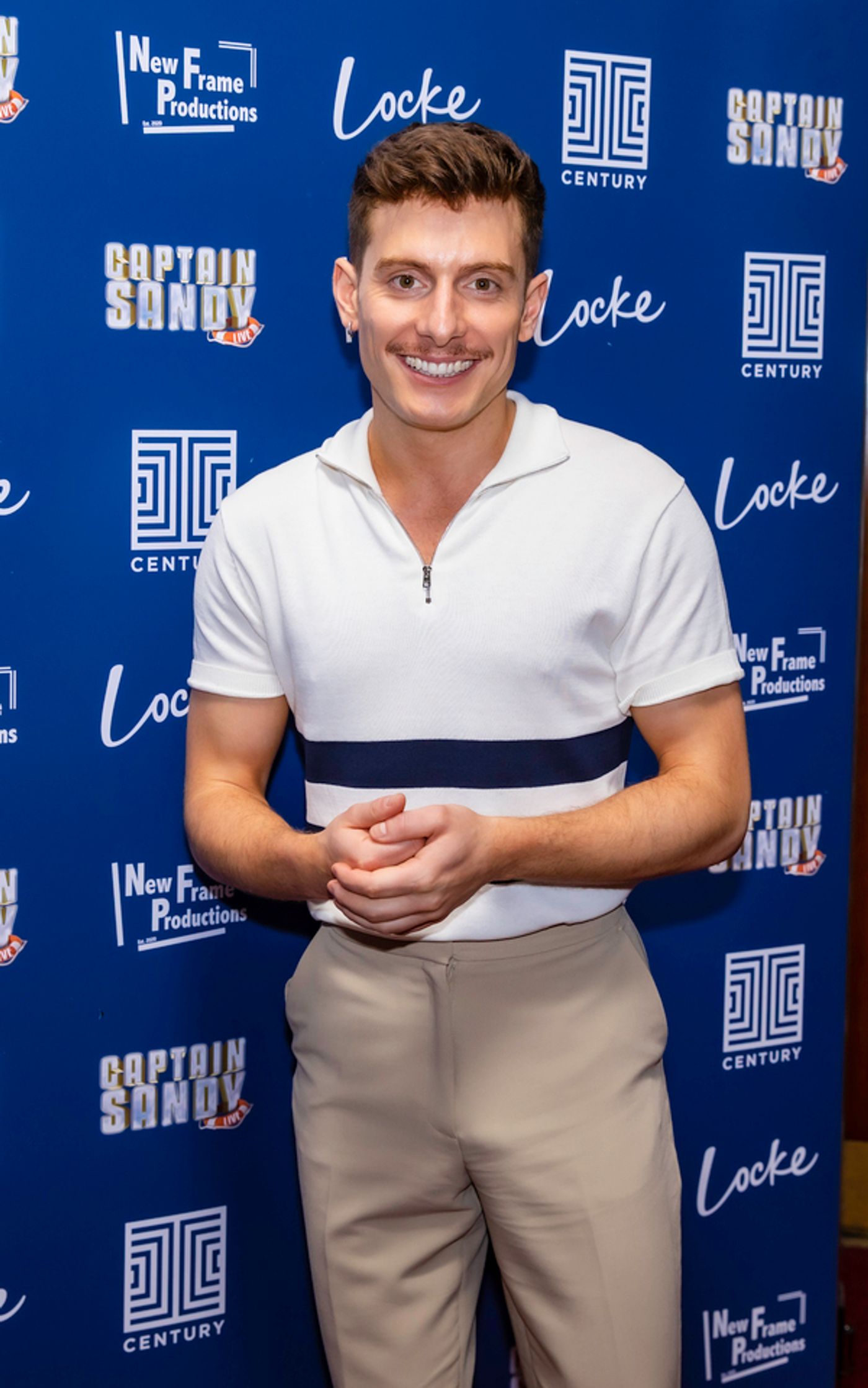 Photos: First Look at the World Premiere of CAPTAIN SANDY LIVE!  Image