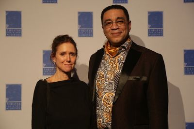 Julie Taymor , Harry Lennix  Photo