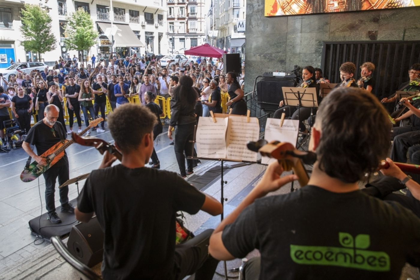 La Música del Reciclaje y EL REY LEÓN se unen para celebrar el Día Mundial del Reciclaje La Música del Reciclaje y EL REY LEÓN se unen para celebrar el Día Mundial del Reciclaje Image