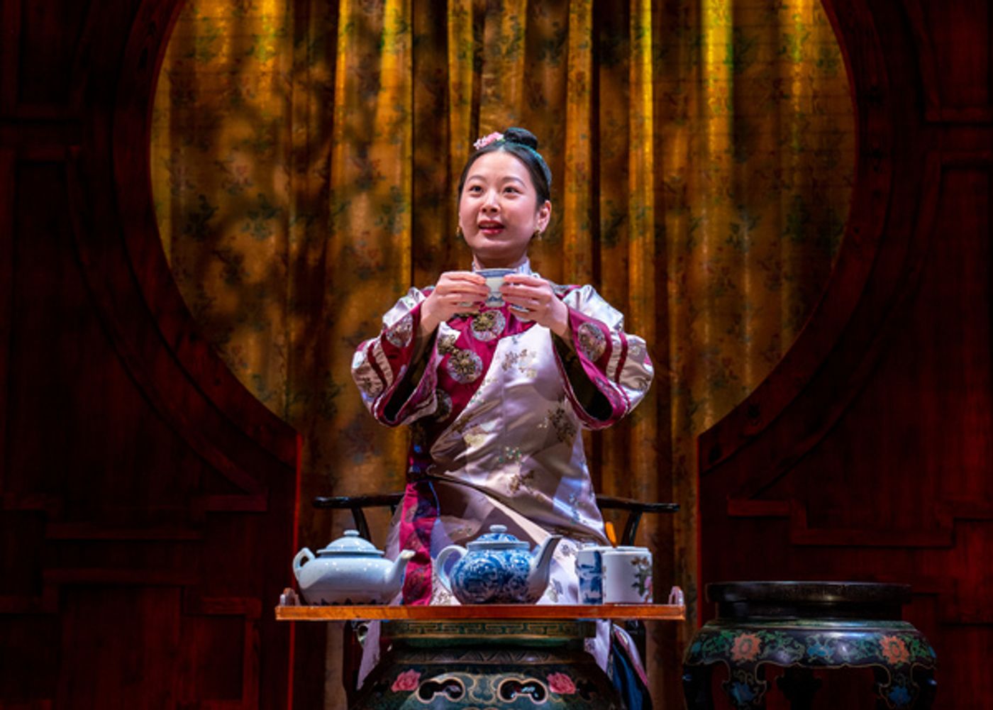 Photos: First Look at the Chicago Premiere of THE CHINESE LADY at Theater Wit Photos: First Look at the Chicago Premiere of THE CHINESE LADY at Theater Wit Image