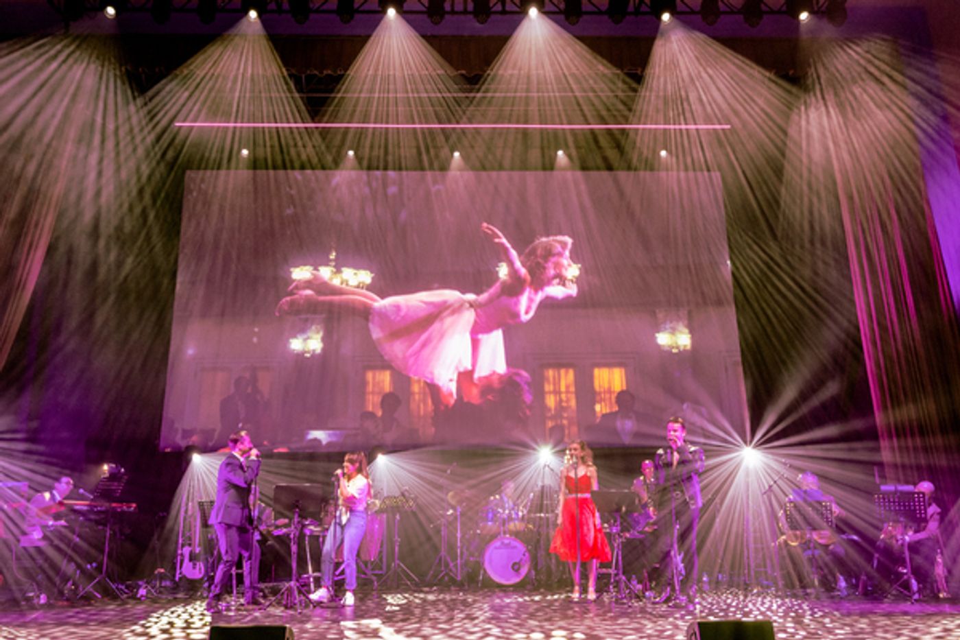 Photos: First Look at DIRTY DANCING THE MOVIE IN CONCERT Photos: First Look at DIRTY DANCING THE MOVIE IN CONCERT Image