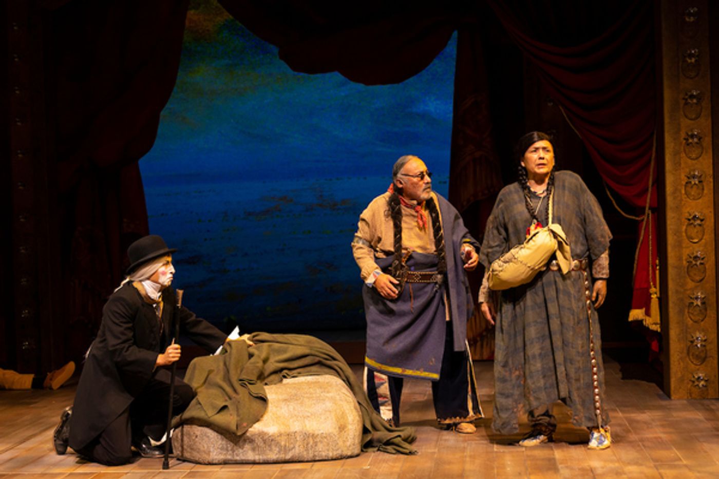 Photos: First Look at BETWEEN TWO KNEES at Yale Rep  Image