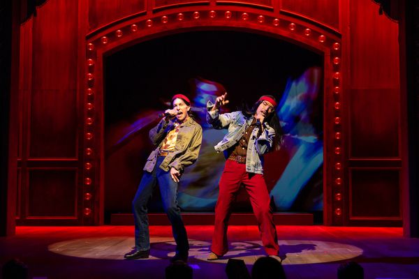 Photos: First Look at BETWEEN TWO KNEES at Yale Rep — photo 1 of 23