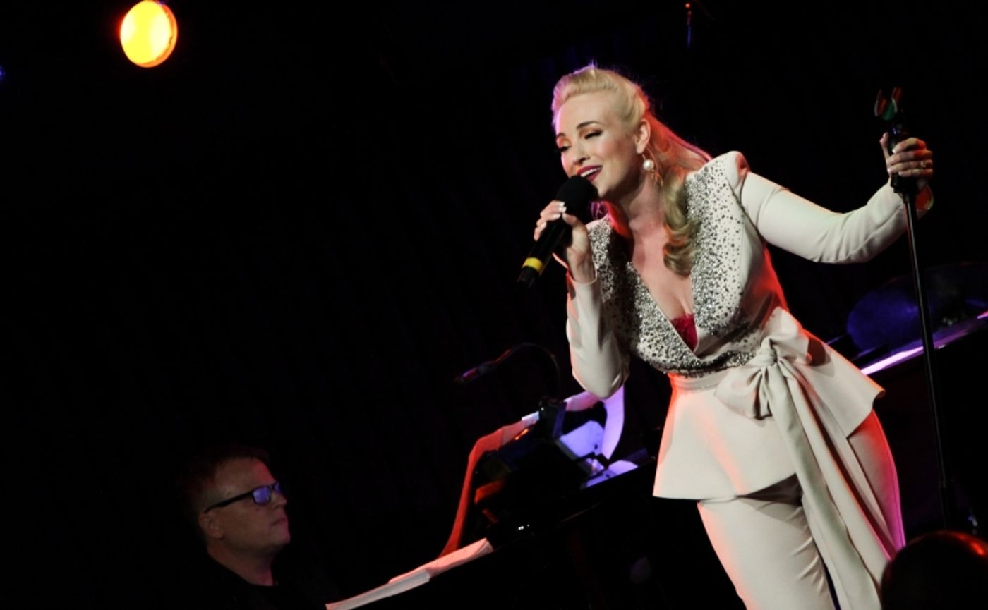 Review: Brandi Burkhardt Is A Wonder In FINDING WONDERLAND at The Green Room 42  Image