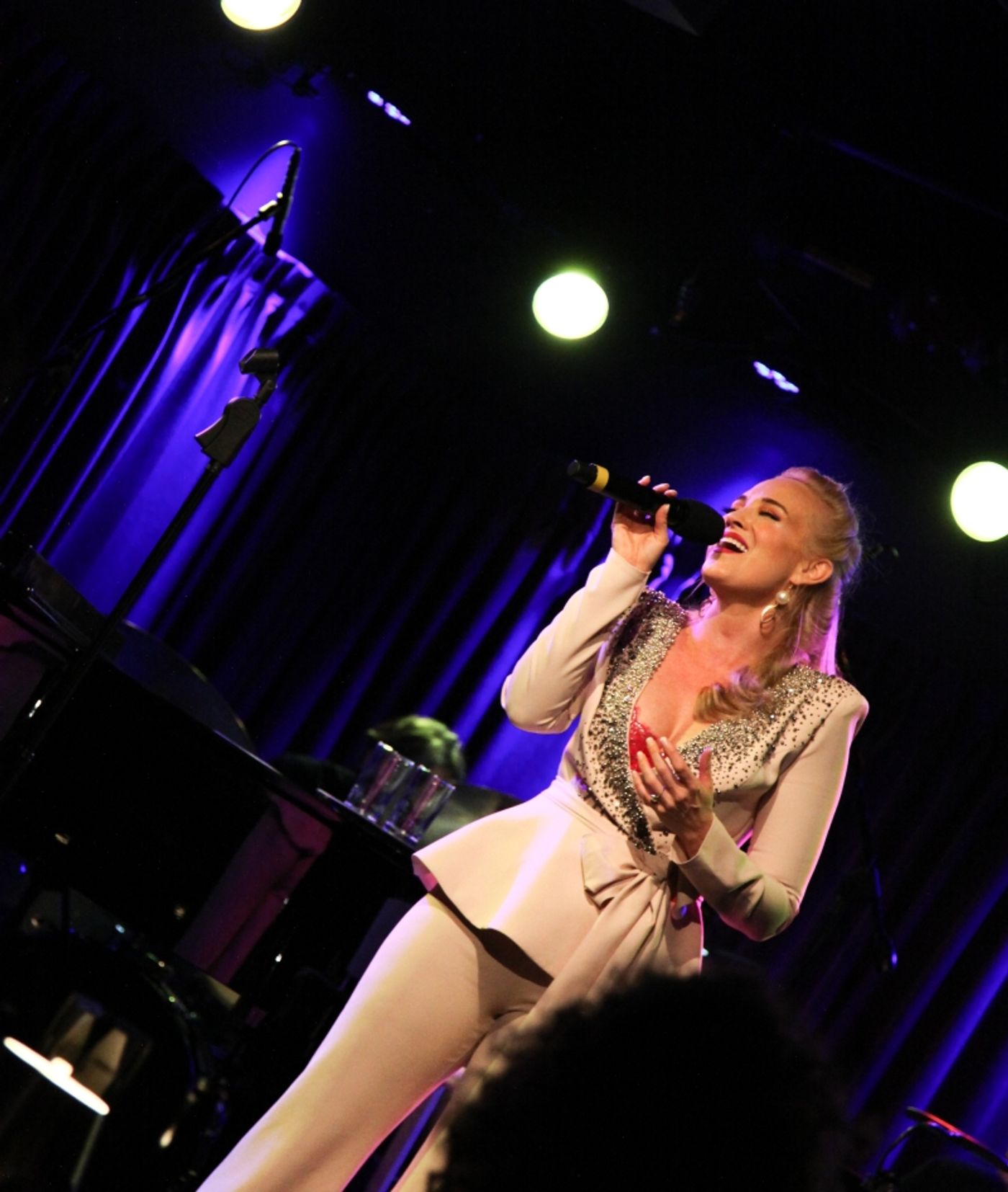 Review: Brandi Burkhardt Is A Wonder In FINDING WONDERLAND at The Green Room 42  Image