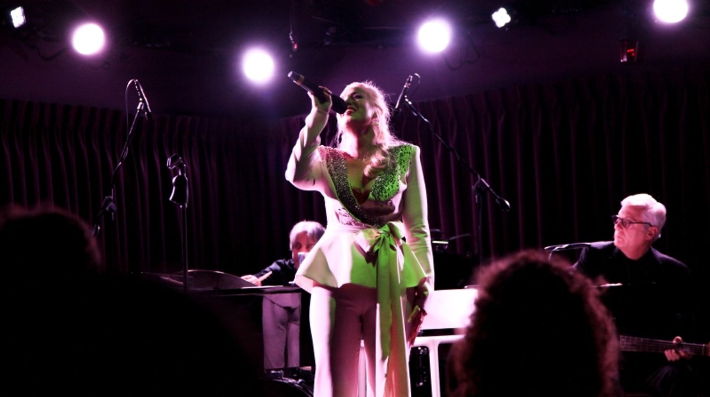 Review: Brandi Burkhardt Is A Wonder In FINDING WONDERLAND at The Green Room 42  Image