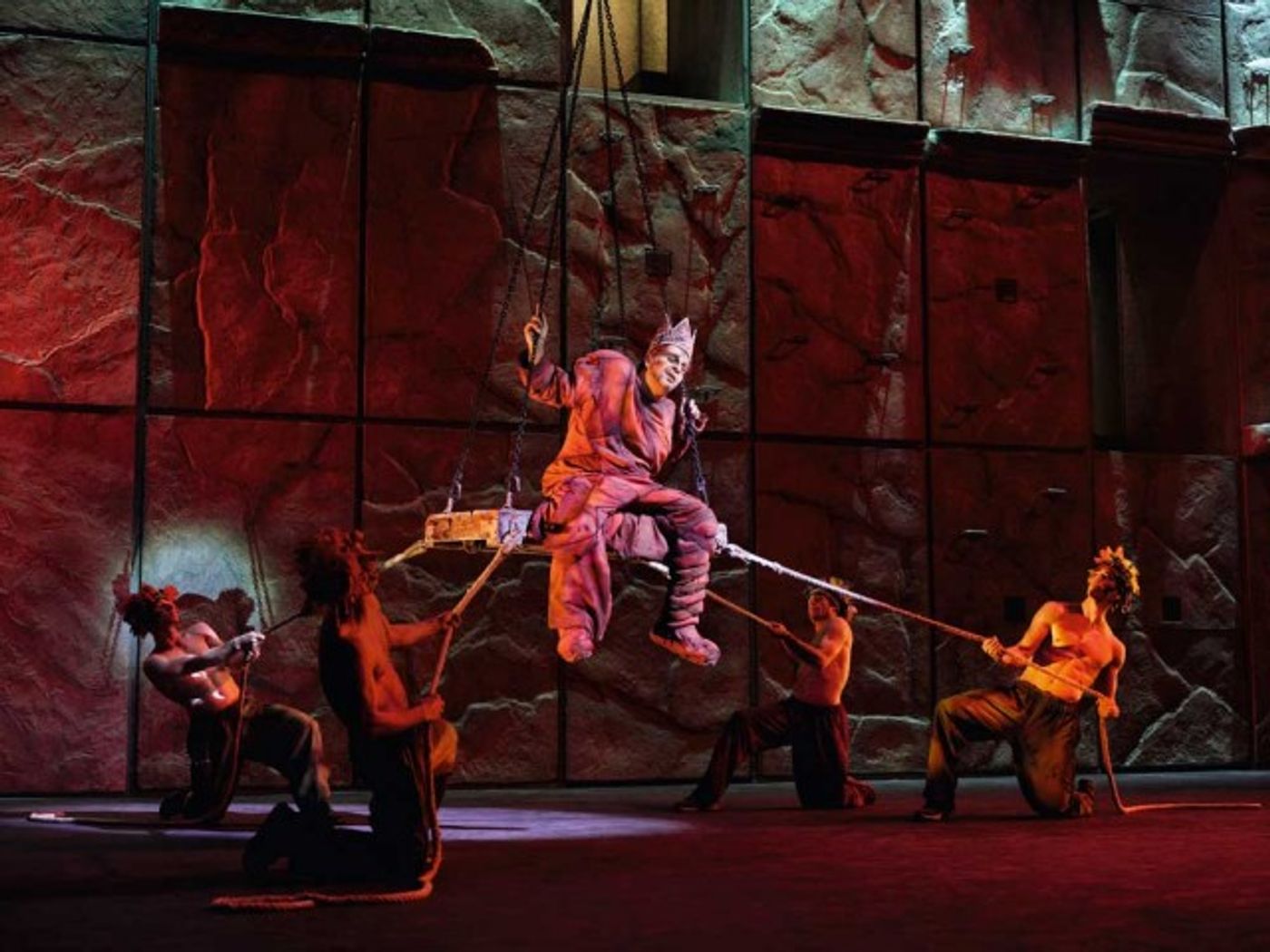 Review: NOTRE DAME DE PARIS  al PALAEUR  Image