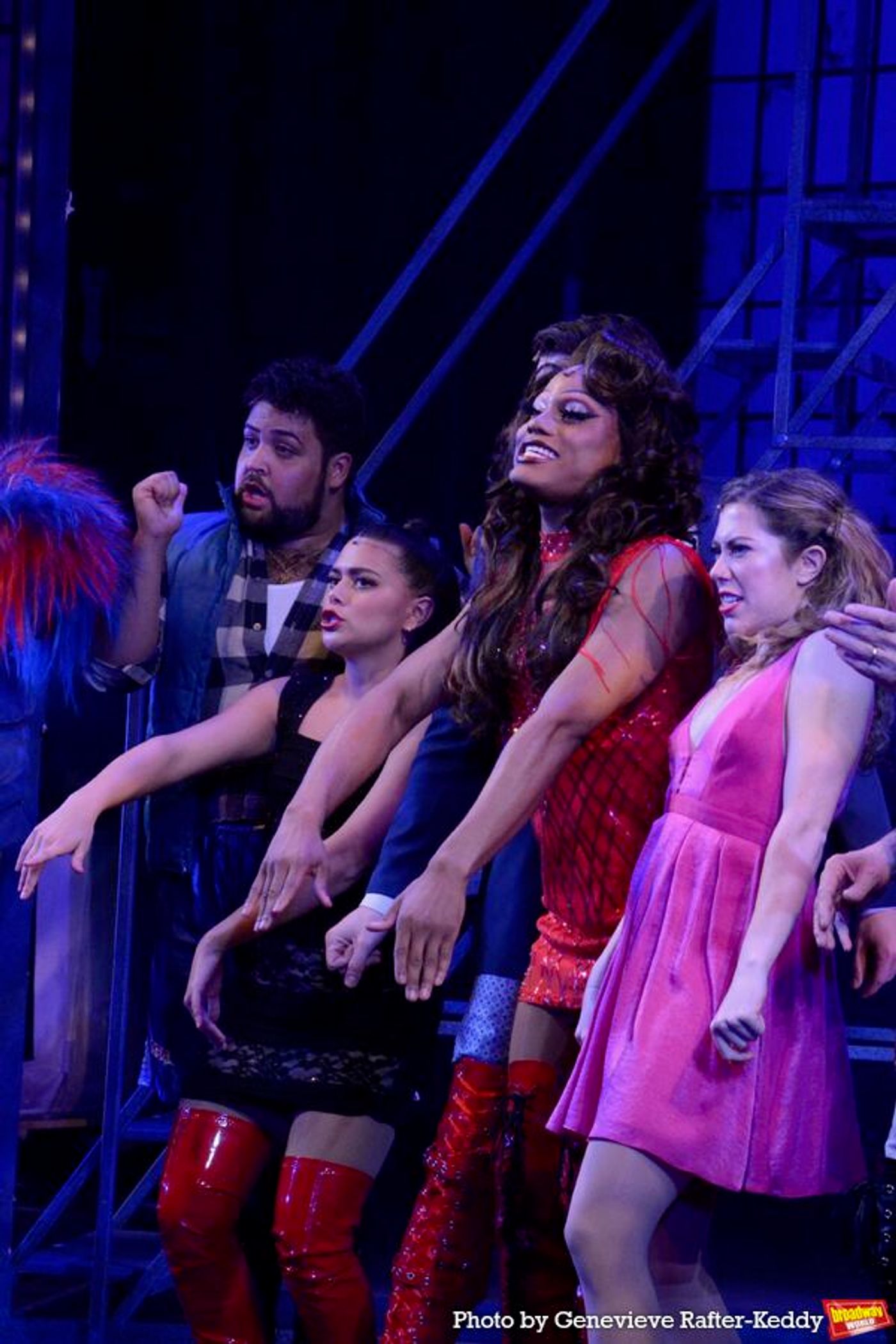 Photos: The Cast of KINKY BOOTS Takes Curtain Call Bows  Image