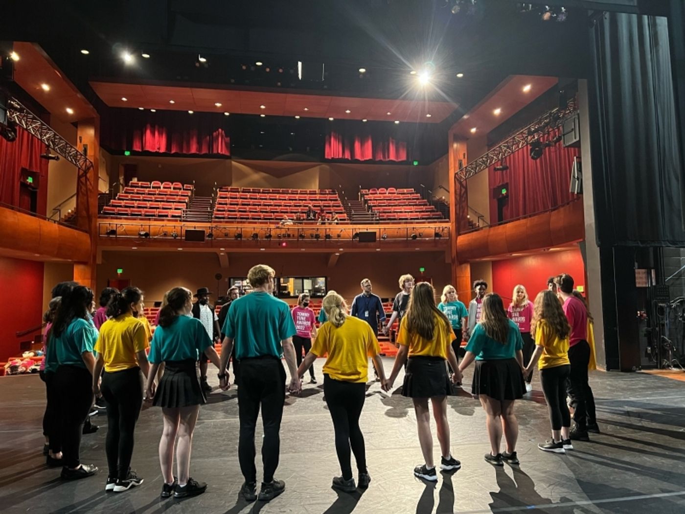 Feature: TOMMY TUNE AWARDS Make a Joyous Return to Theatre Under The Stars  Image