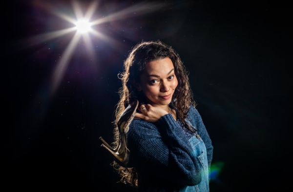 Alia Munsch as Cinderella. Photo