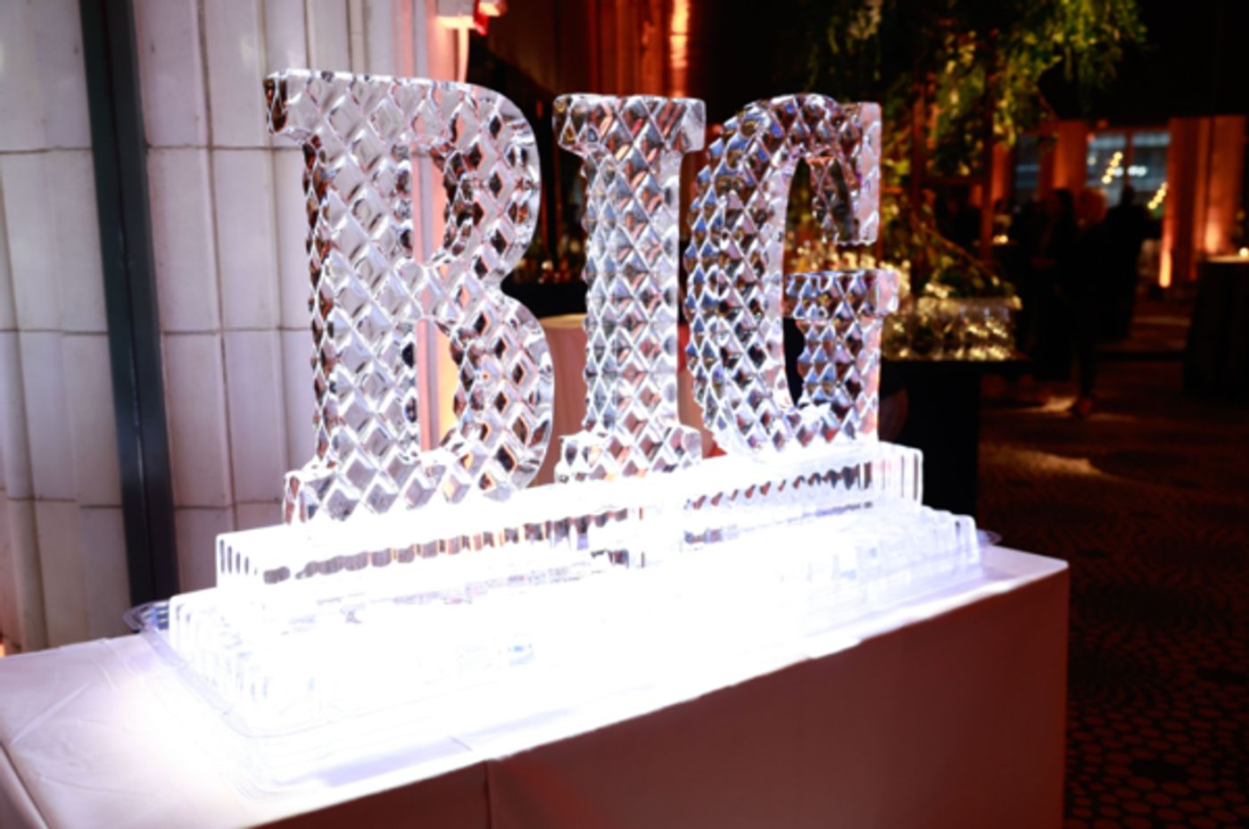 Photos: Inside Look at The 2nd Annual Biggie Dinner Gala Photos: Inside Look at The 2nd Annual Biggie Dinner Gala Image