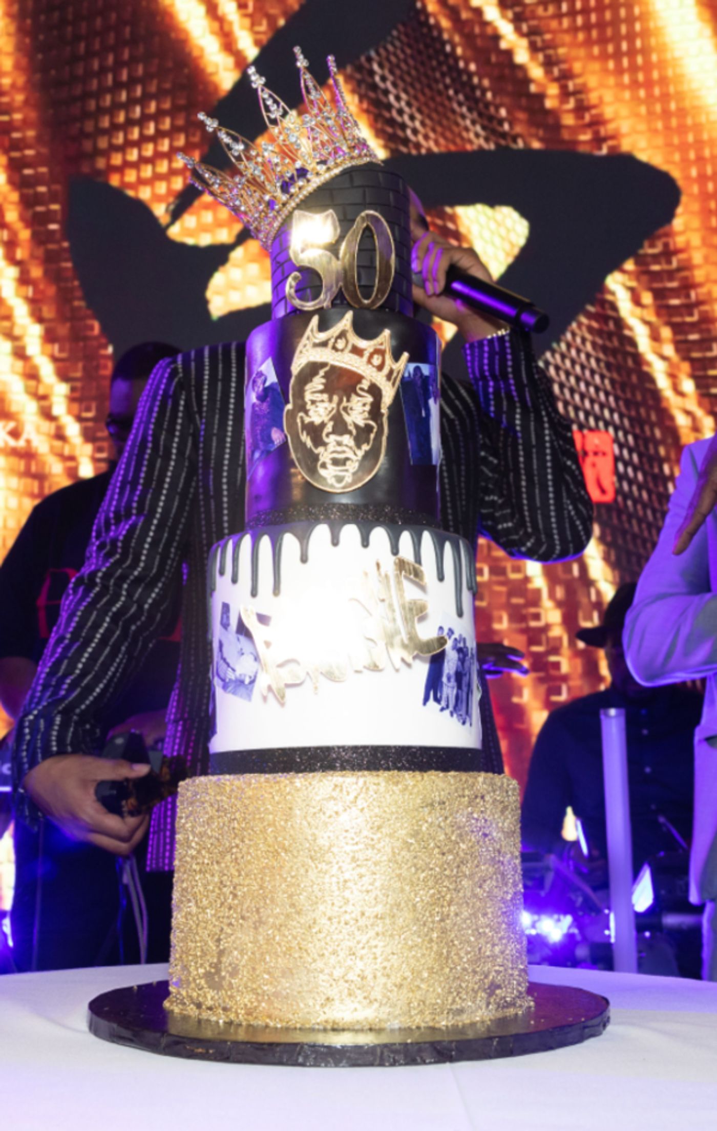 Photos: Inside Look at The 2nd Annual Biggie Dinner Gala Photos: Inside Look at The 2nd Annual Biggie Dinner Gala Image