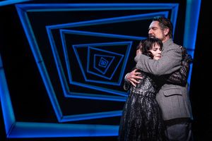 Elizabeth Teeter and Adam Dannheisser Photo