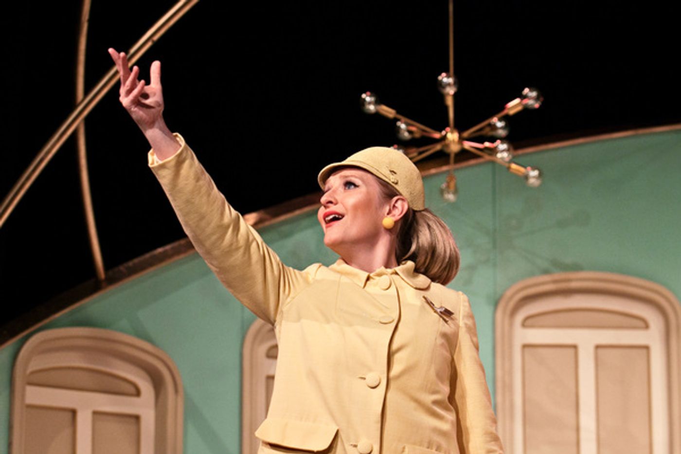 Photos: London Classic Theatre Presents A New UK Tour of BOEING, BOEING Photos: London Classic Theatre Presents A New UK Tour of BOEING, BOEING Image