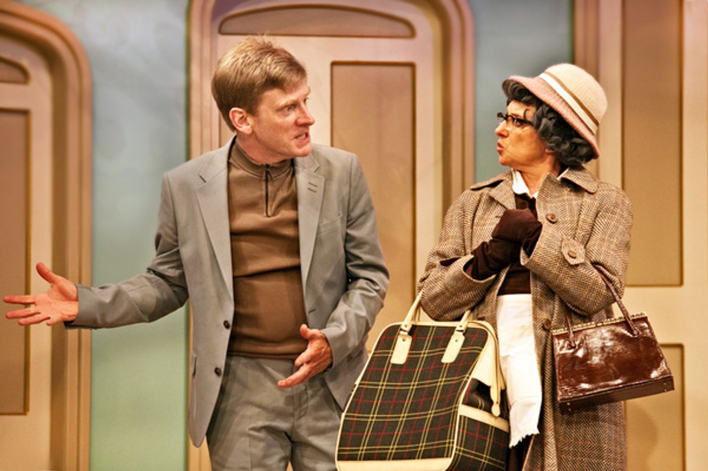 Photos: London Classic Theatre Presents A New UK Tour of BOEING, BOEING Photos: London Classic Theatre Presents A New UK Tour of BOEING, BOEING Image