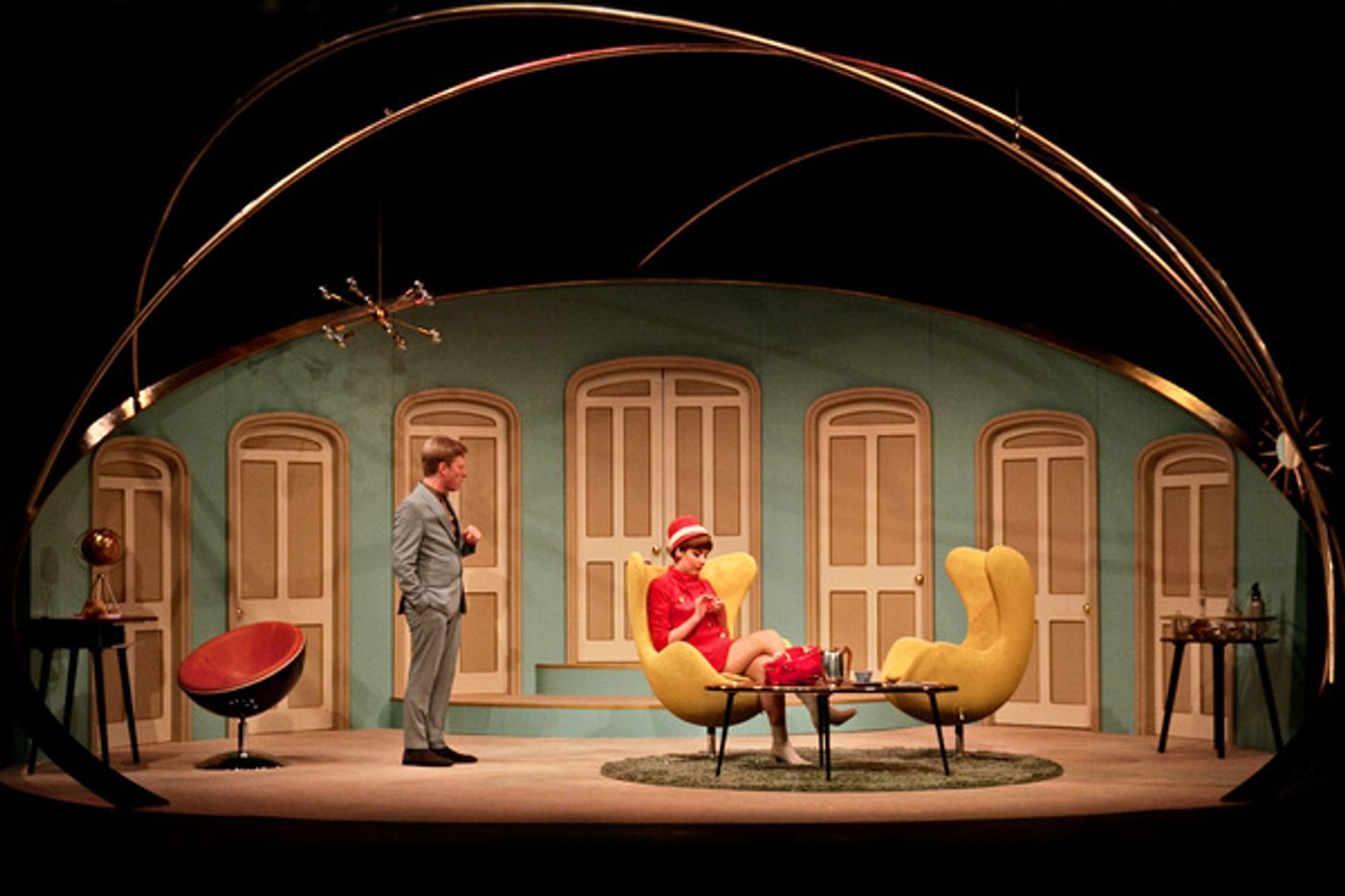 Photos: London Classic Theatre Presents A New UK Tour of BOEING, BOEING Photos: London Classic Theatre Presents A New UK Tour of BOEING, BOEING Image