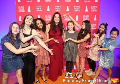 Annabelle Wachtel, Emily Zimmerman, Charlotte Macleod, Child Wrangler Amy Palagi, Cha Photo