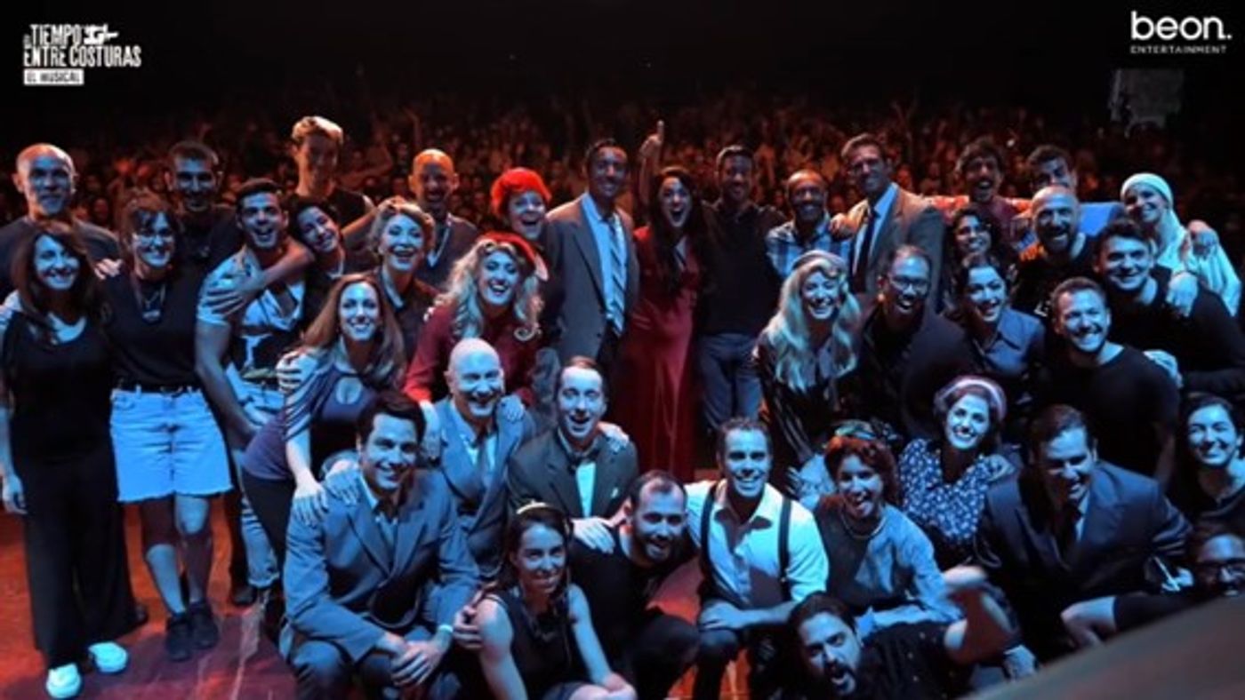 VÍDEO: EL TIEMPO ENTRE COSTURAS se despide de Madrid  Image