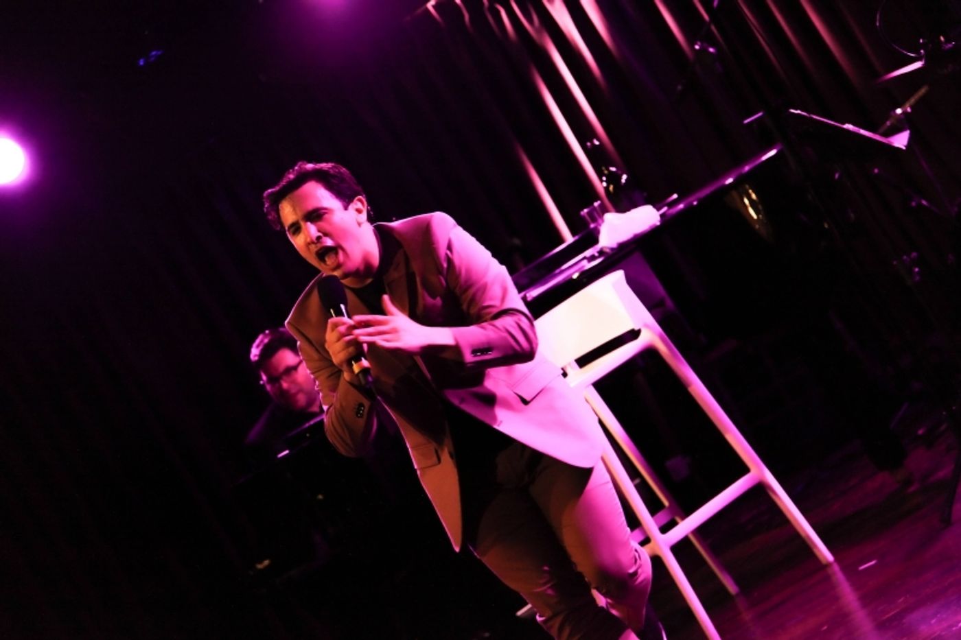 Review: Jess LeProtto Stakes His Claim With GOTTA BE ME at The Green Room 42  Image