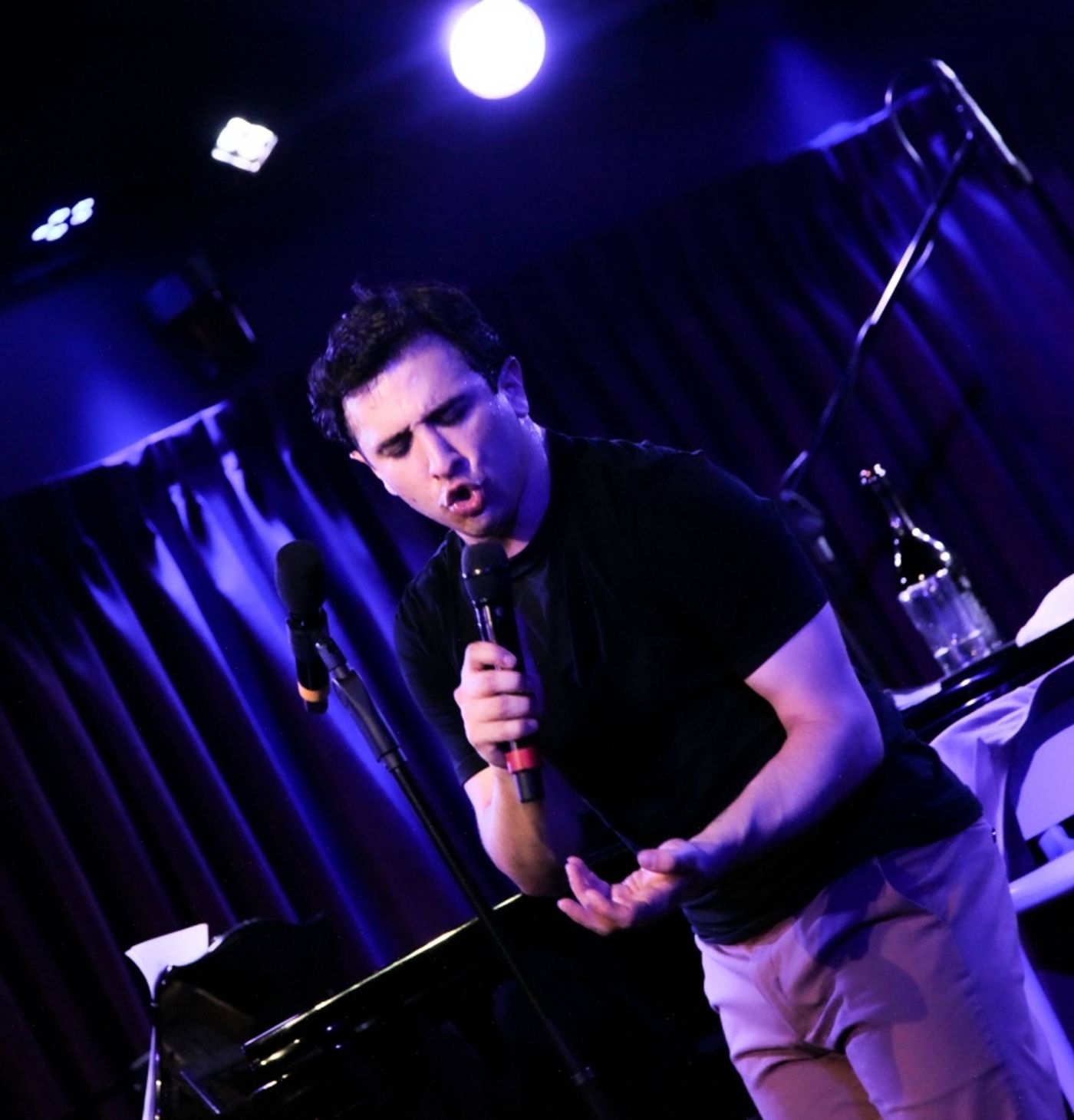 Review: Jess LeProtto Stakes His Claim With GOTTA BE ME at The Green Room 42  Image