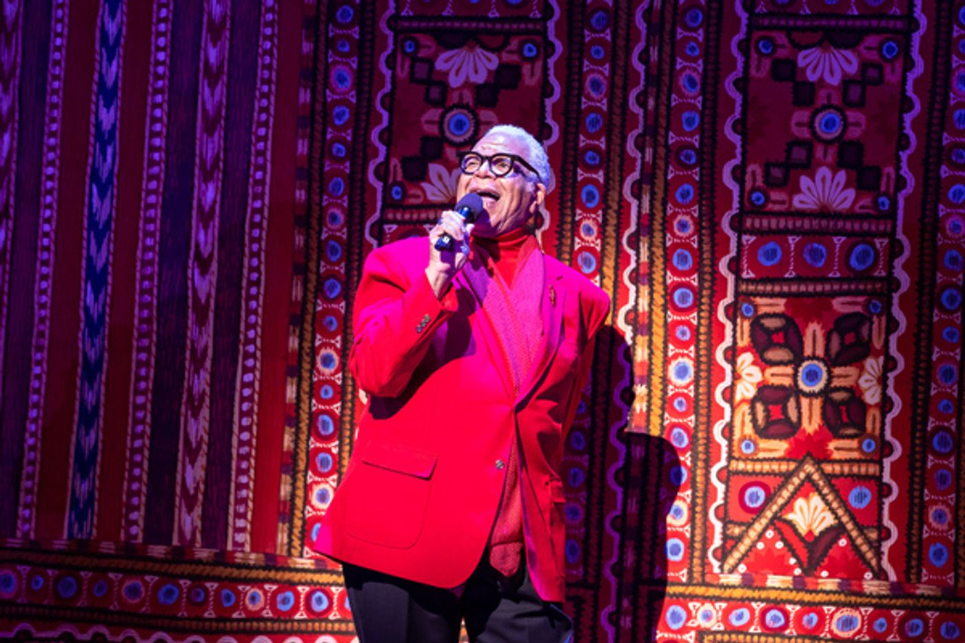 Photos: Bernadette Peters, Michael R, Jackson, Matt Doyle and More Hit the Stage for BROADWAY BACKWARDS 2022  Image