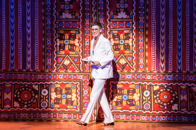 Jenn Colella Photo