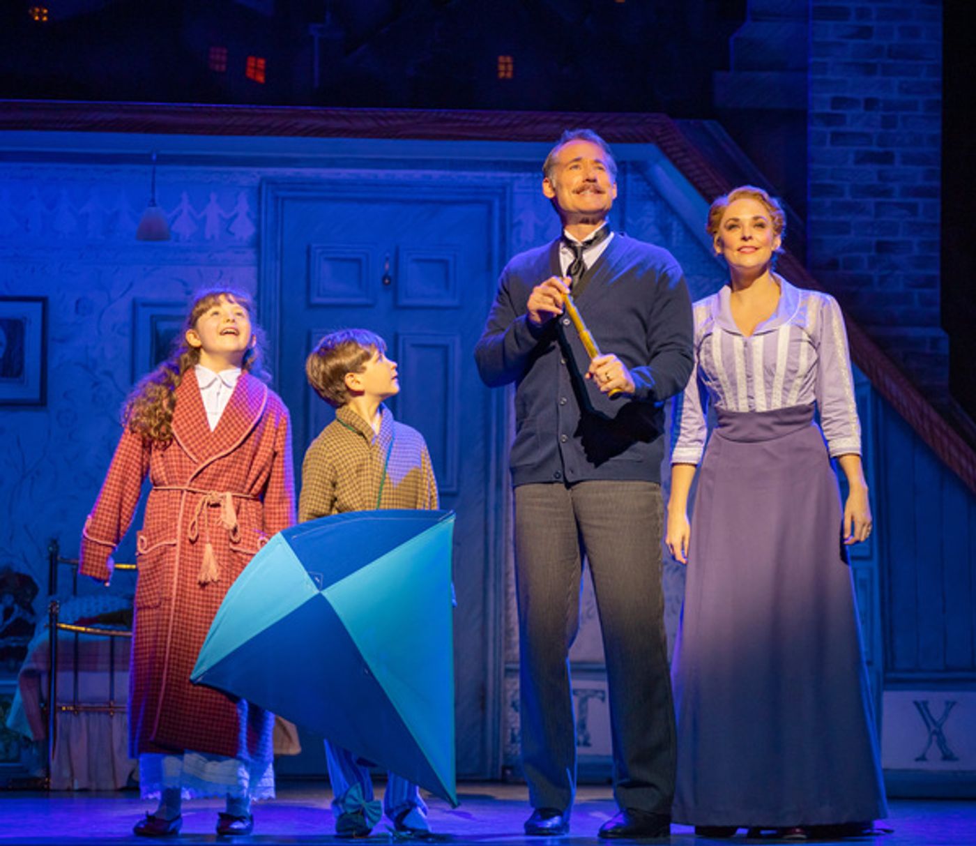 Photos: First Look at MARY POPPINS at the Sydney Lyric Theatre  Image