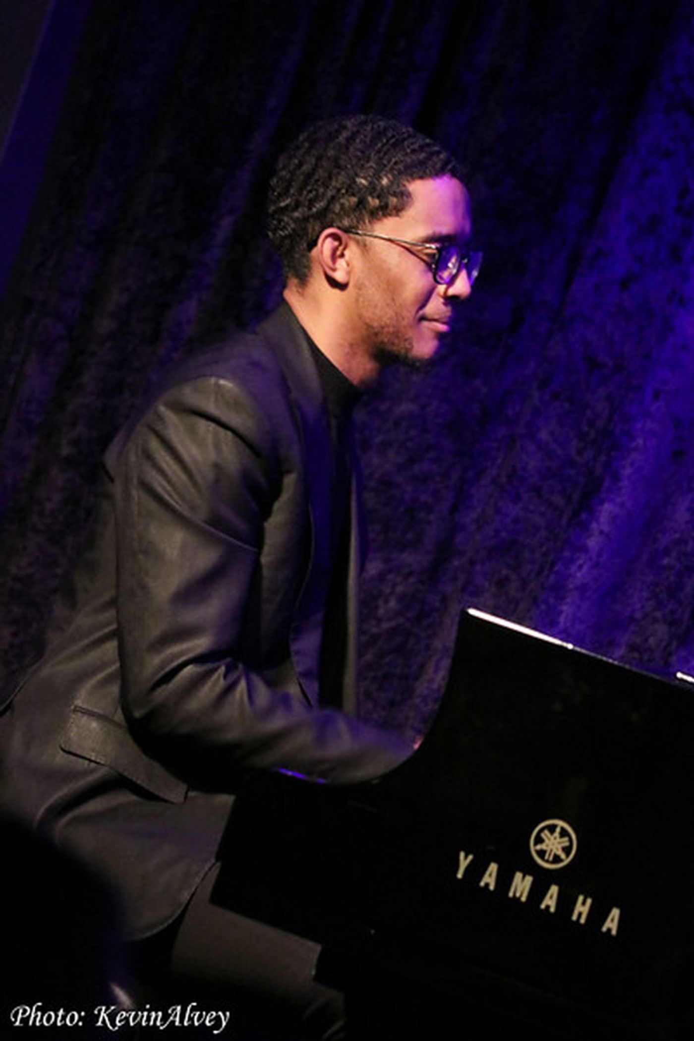 Photos: Dancer/Singer John Manzari Brings THE FIRST SET To Birdland Theater Image