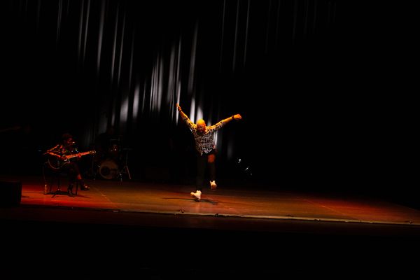 Photos: First Look at BRIDGING THE GAP ONE STEP AT A TIME, Streaming This June  Image