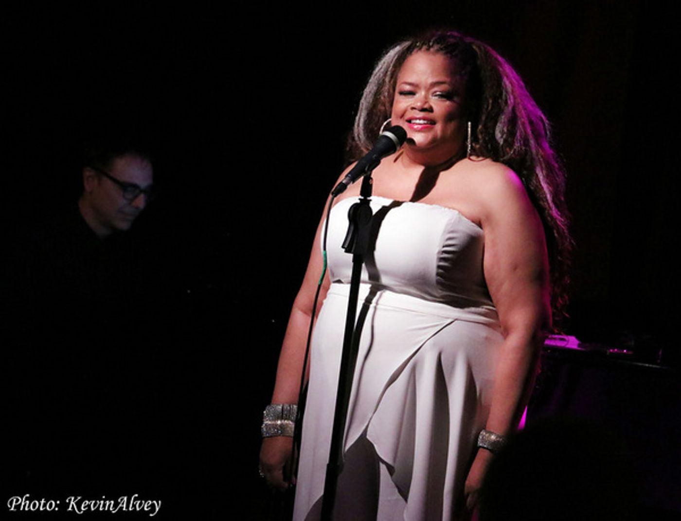 Photos: Natalie Douglas Returns To Birdland With I JUST MIGHT  Image