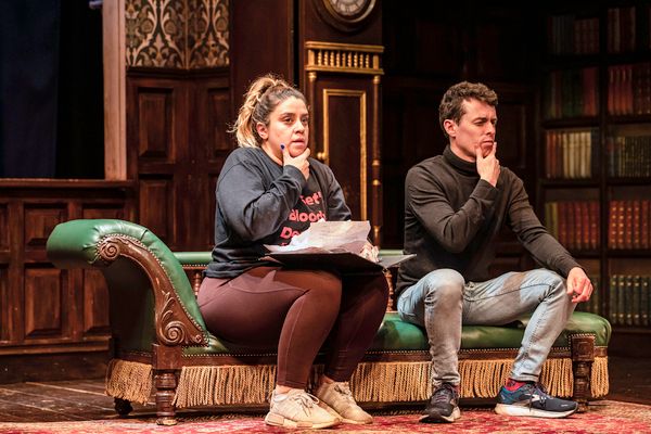 Photos: In Rehearsal With the Original Cast of THE PLAY THAT GOES WRONG — photo 13 of 15
