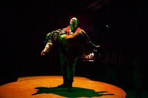 Anna Slate and Jason Quinn @ BroadwayWorld Anna Slate and Jason Quinn Photo