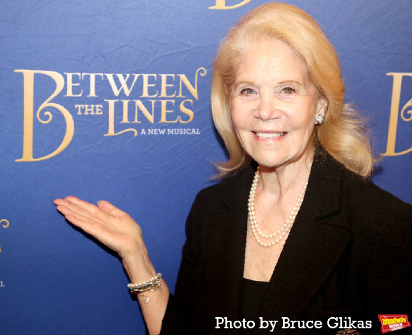 Photos: BETWEEN THE LINES Meets the Press  Image