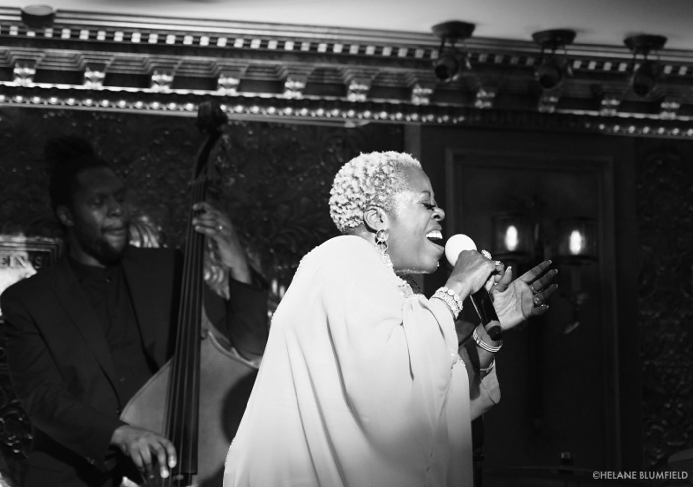 Photos: LILLIAS WHITE: DIVINE SASS, A TRIBUTE TO THE DIVINE ONE – SARAH VAUGHAN at Feinstein's/54 Below by Helane Blumfield Photos: LILLIAS WHITE: DIVINE SASS, A TRIBUTE TO THE DIVINE ONE – SARAH VAUGHAN at Feinstein's/54 Below by Helane Blumfield Image