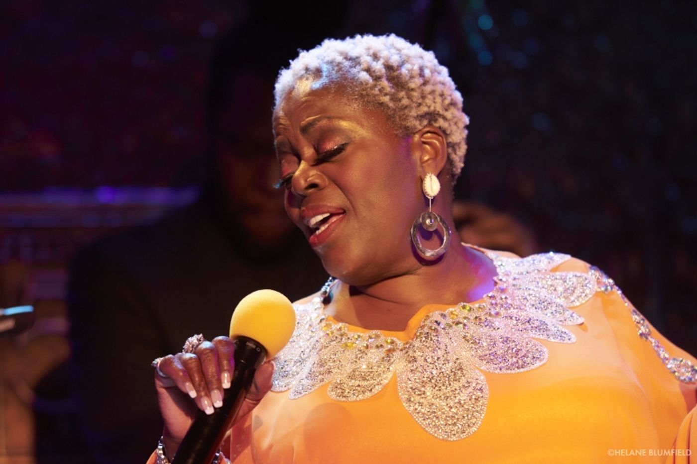 Photos: LILLIAS WHITE: DIVINE SASS, A TRIBUTE TO THE DIVINE ONE – SARAH VAUGHAN at Feinstein's/54 Below by Helane Blumfield Photos: LILLIAS WHITE: DIVINE SASS, A TRIBUTE TO THE DIVINE ONE – SARAH VAUGHAN at Feinstein's/54 Below by Helane Blumfield Image