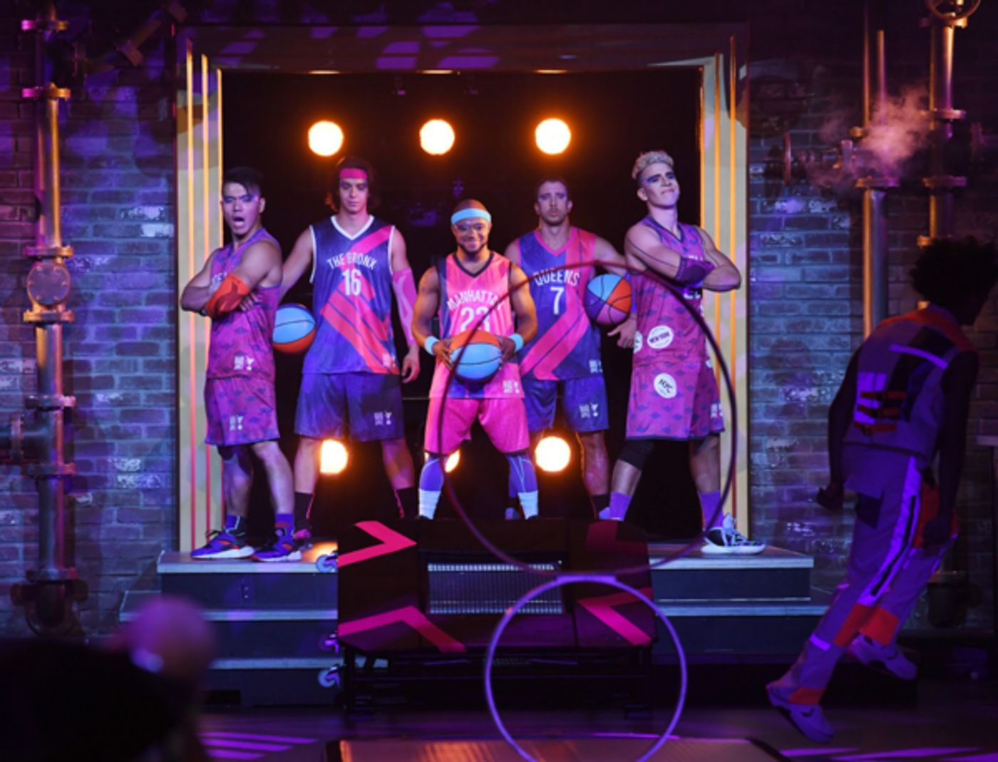 Photos: Inside Look at Premiere of Cirque du Soleil's MAD APPLE in Las Vegas Photos: Inside Look at Premiere of Cirque du Soleil's MAD APPLE in Las Vegas Image