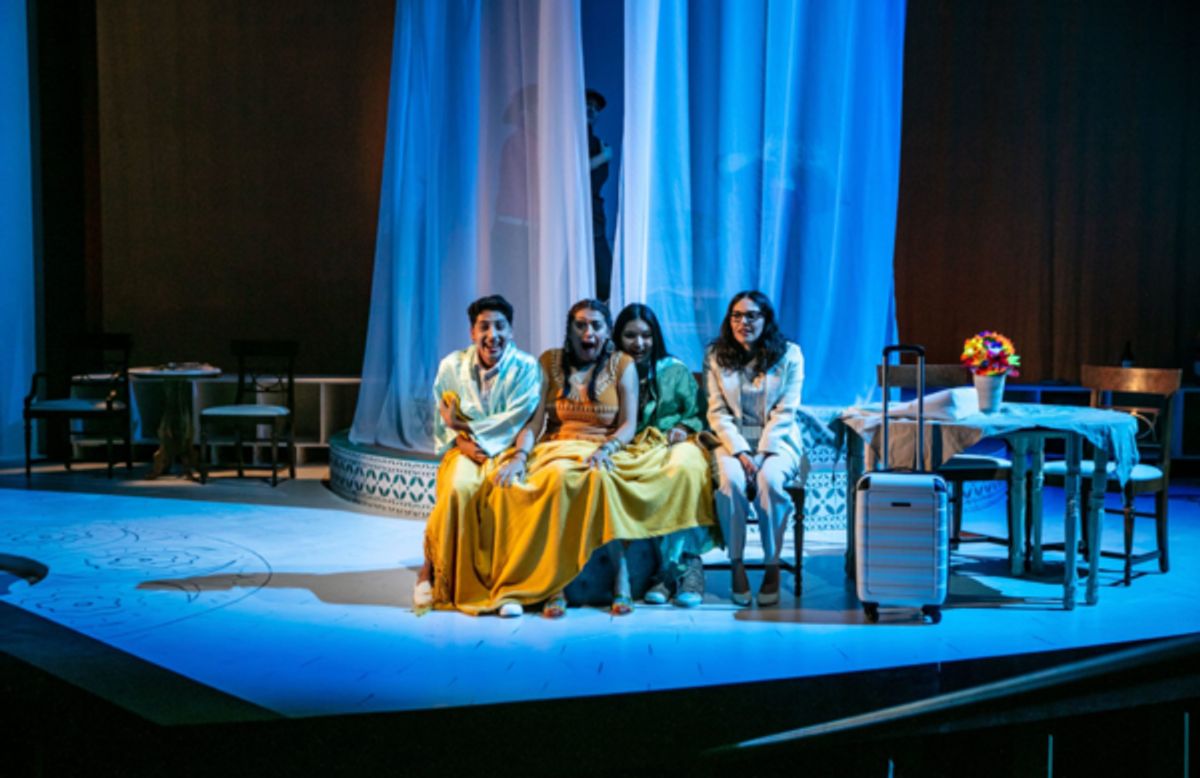 Saul Nieto, Esperanza America,
Victoria Tamez and Elia Saldana
Photo by Grettel Cortes Photography at 