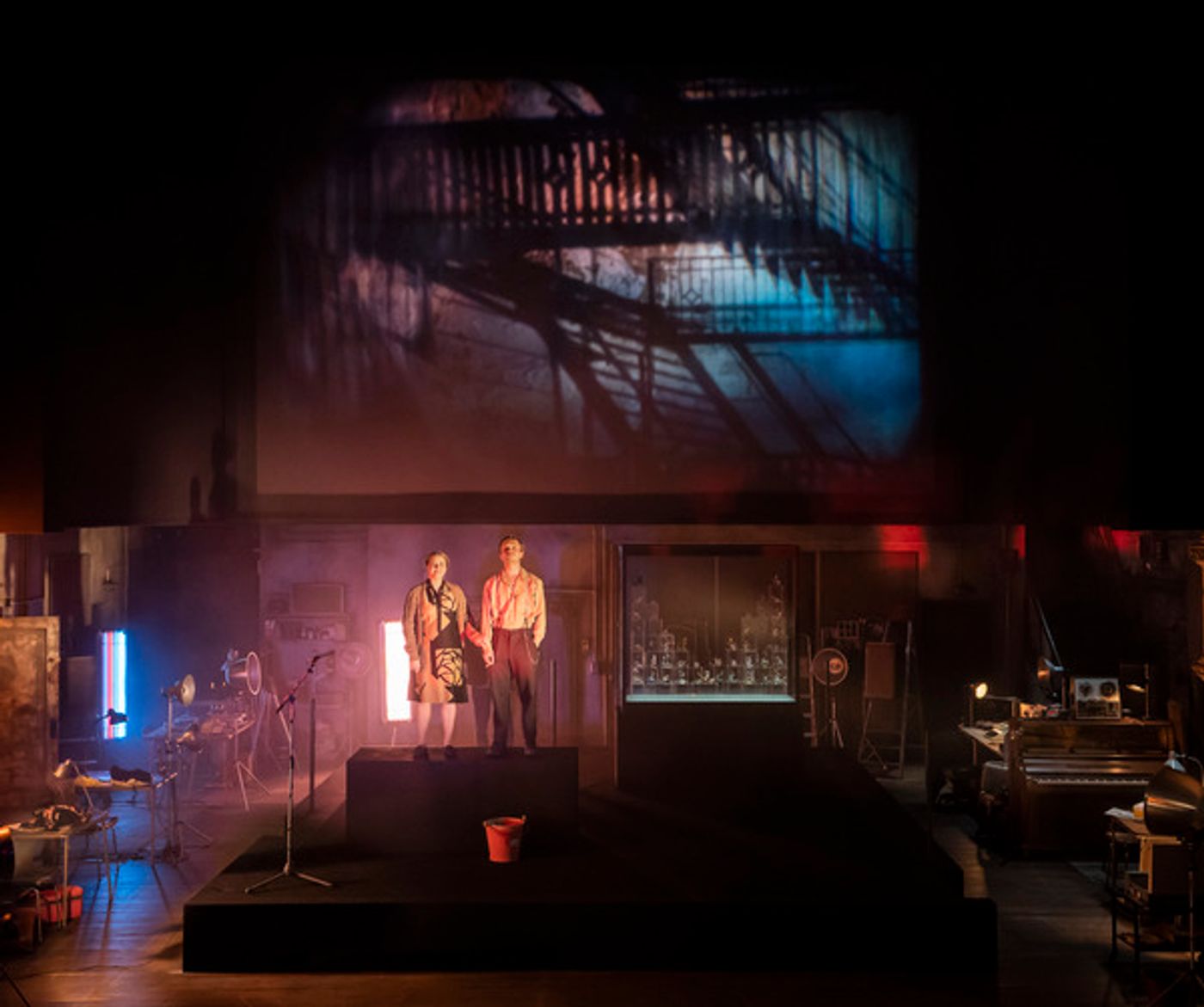 Photos: First Look at Amy Adams and More in THE GLASS MENAGERIE  Image