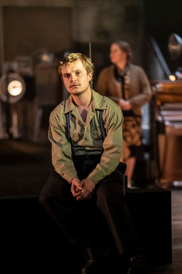 Tom Glynn-Carney Photo