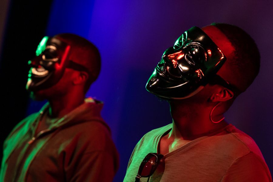 Photos: First look at Original Productions Theatre's VOICE OF THE NET Image