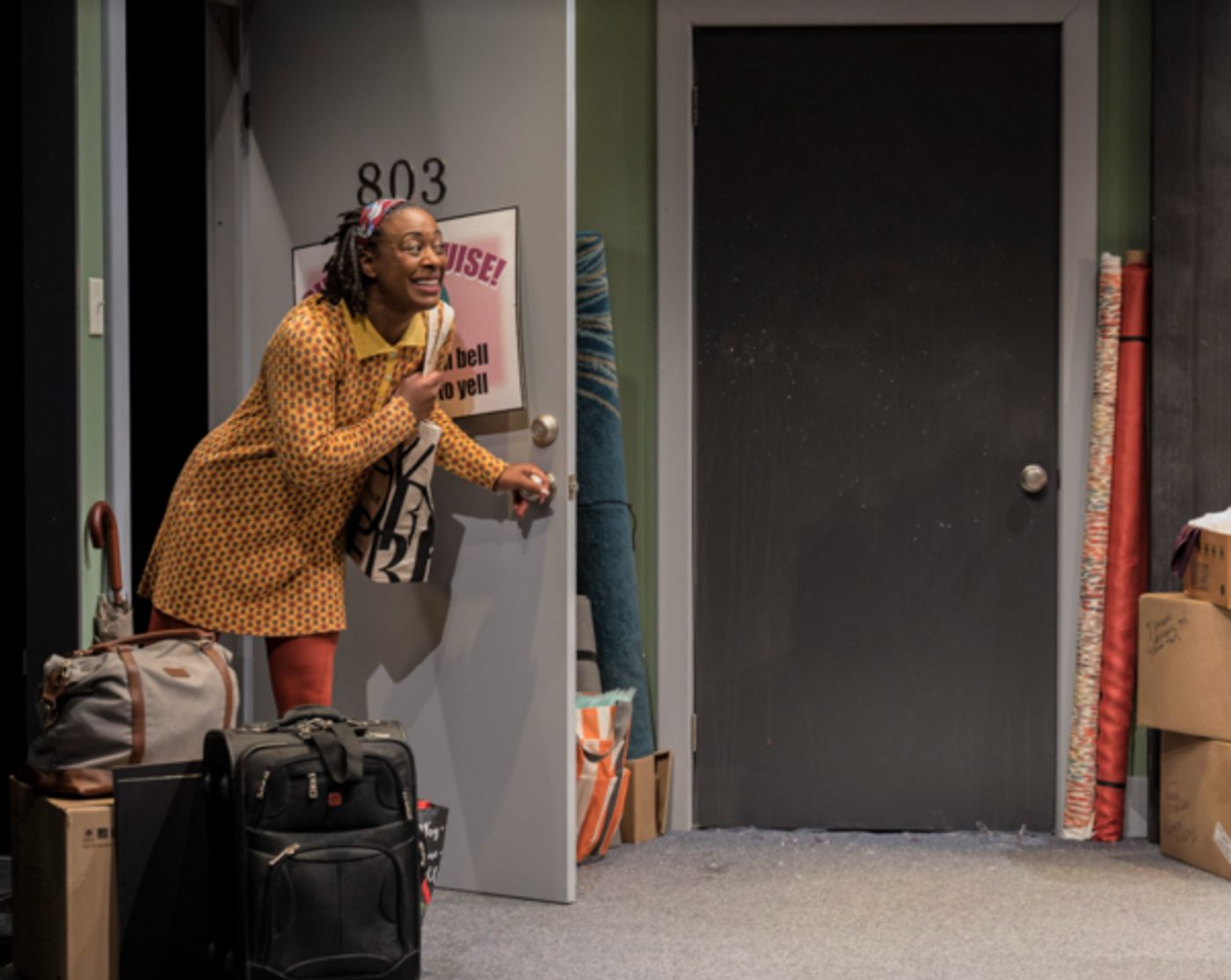 Photos: First Look at Everyman Theatre's Premiere Production of CRYING ON TELEVISION  Image