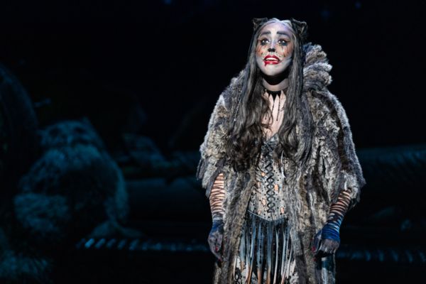 Tayler Harris as Grizabell. Photo
