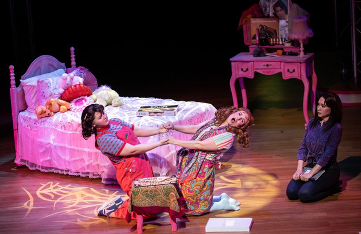 Emma Lord, Kelly Felthous, Diana DeGarmo at 