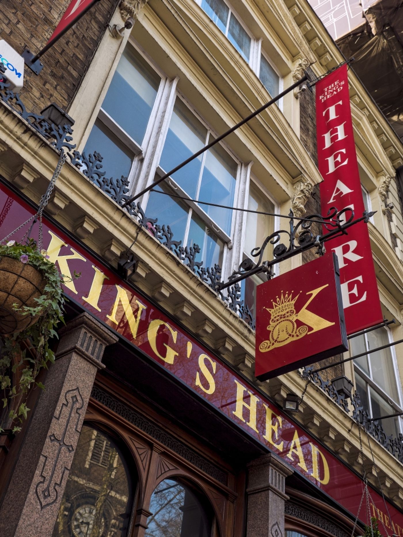 Interview: Mark Ravenhill Talks Lockdown Writing, Pub Theatres And THE HAUNTING OF SUSAN A at the King's Head Theatre  Image