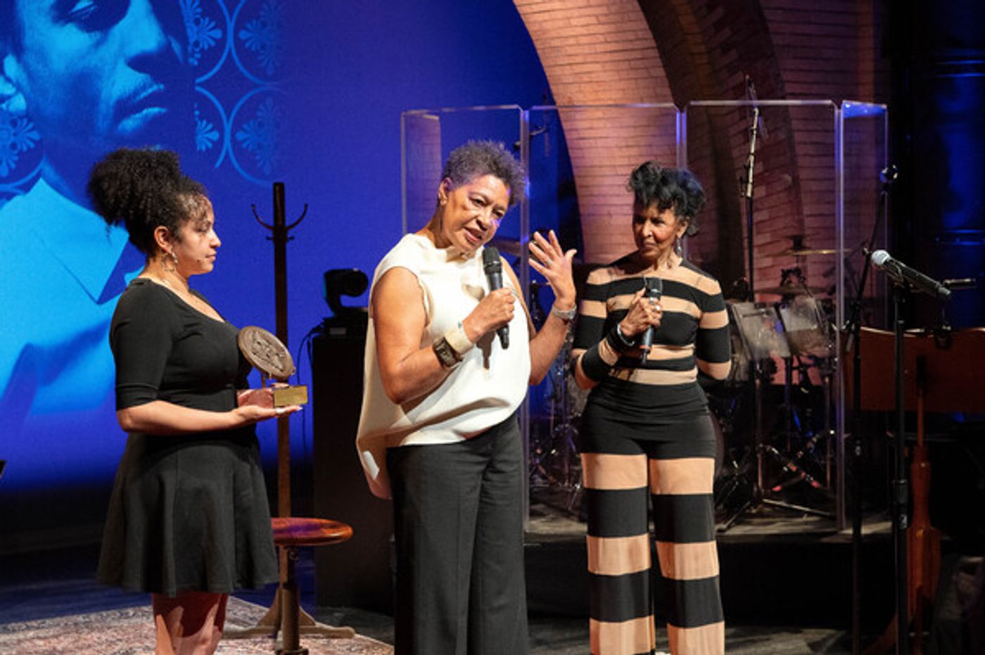 Photos: See LaChanze, Claire Danes, Hugh Dancy, Tamara Tunie & More at Harlem Stage Gala  Image