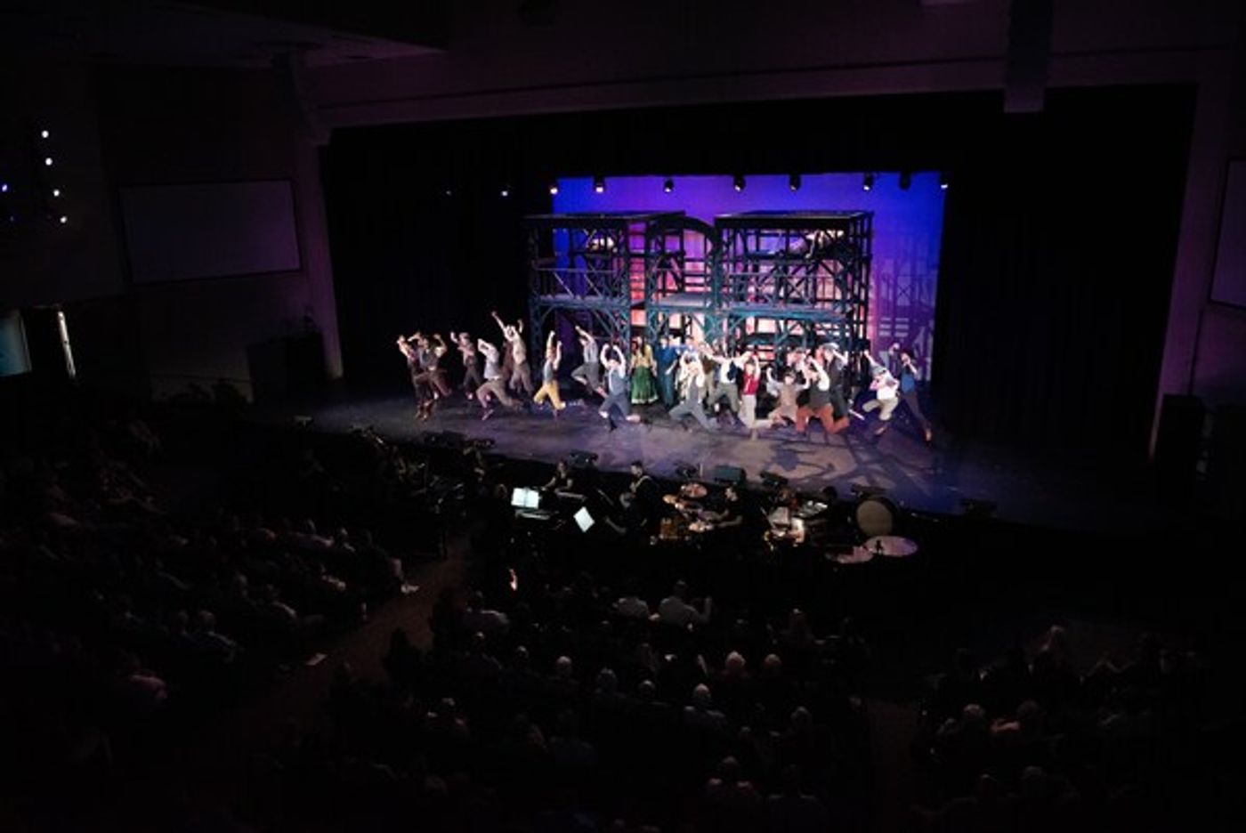 Photos/Video: First Look at Servant Stage's NEWSIES  Image