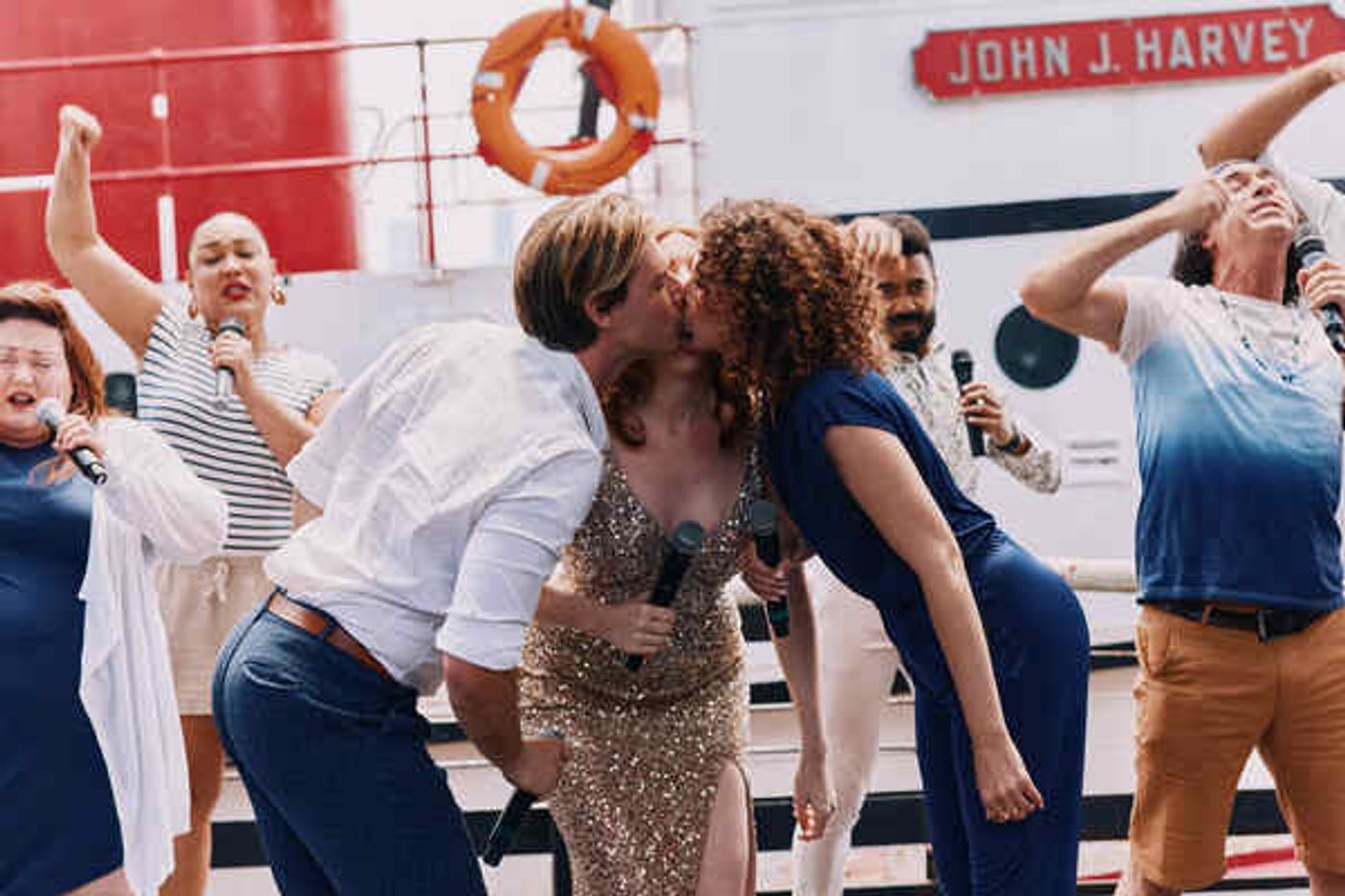 Photos: The Company of TITANIQUE Meets the Press  Image