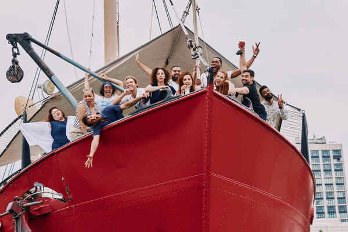 Titanique Cast at Photos: The Company of TITANIQUE Meets the Press