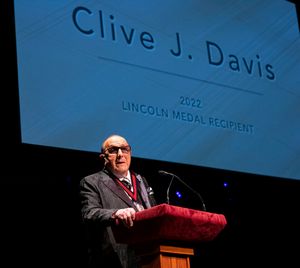 Clive Davis  Photo